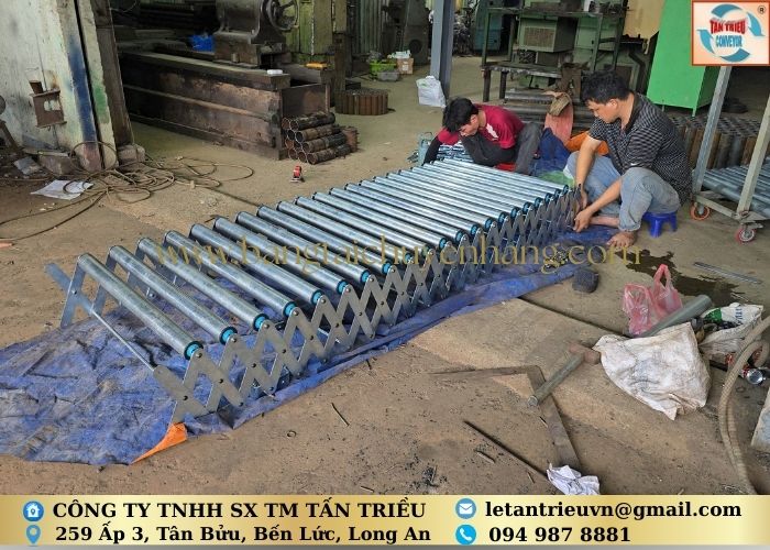 Băng tải con lăn xếp tự do