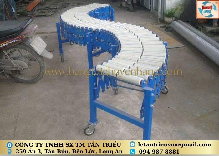 Băng tải con lăn nhựa xếp