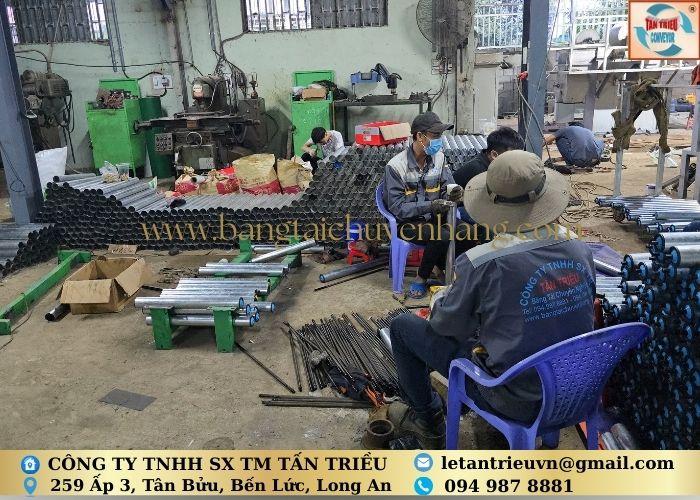 Gia công con lăn băng tải