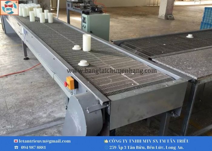 Băng tải lưới thép
