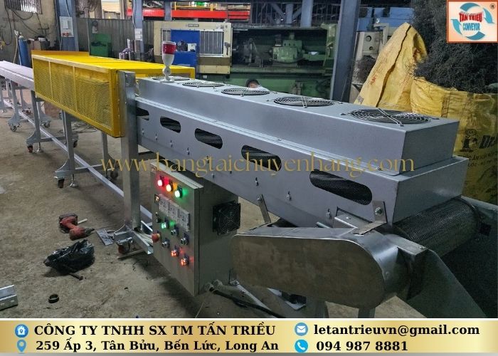 Băng Tải Lưới Sấy Inox Dạng Chiếu