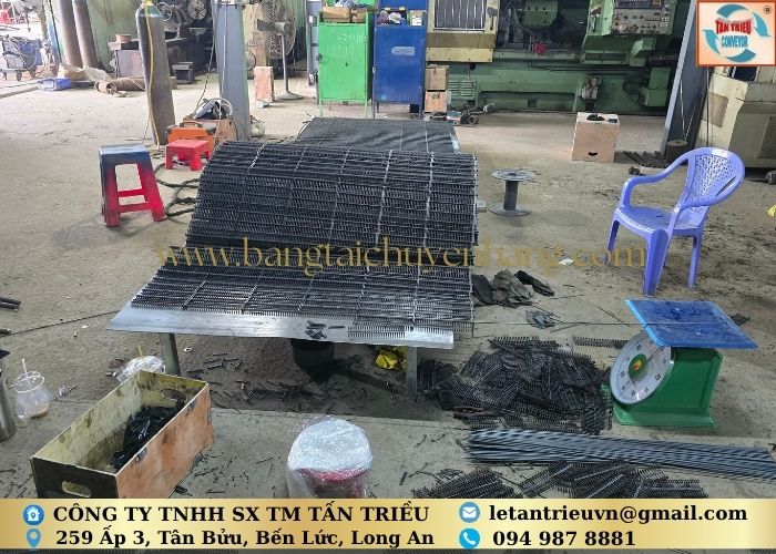 Lưới băng tải dạng mắt cáo&nbsp;
