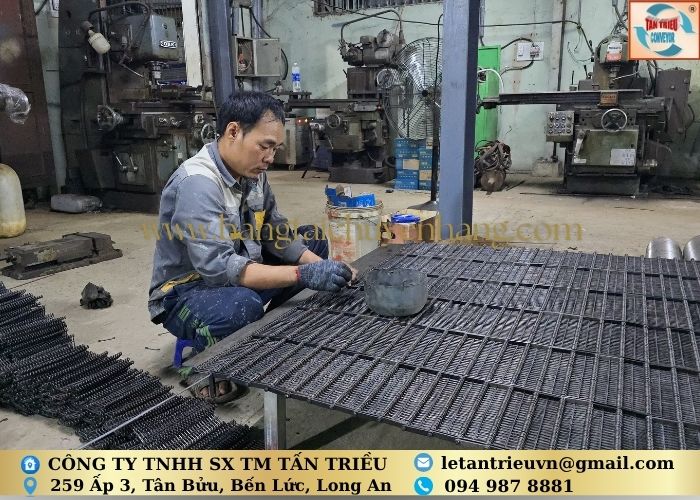Lưới băng tải dạng mắt cáo&nbsp;