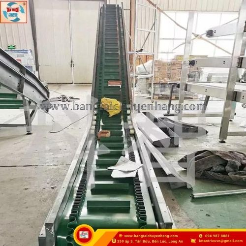Băng Tải PVC Có Tai Bèo