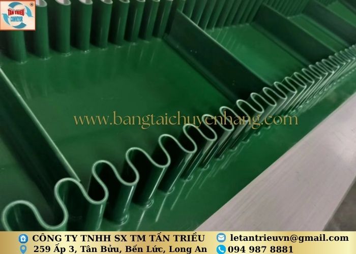 Gia công dây băng tải pvc tai bèo
