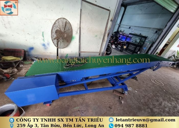 Băng Tải PVC Nâng Hạ