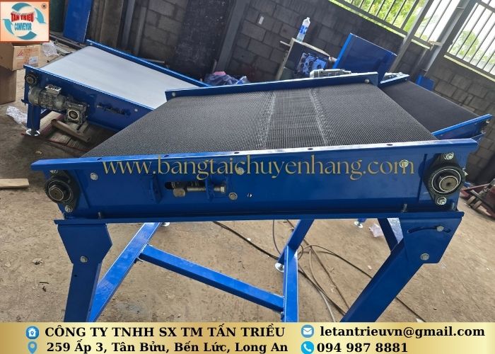 Băng tải PVK màu đen