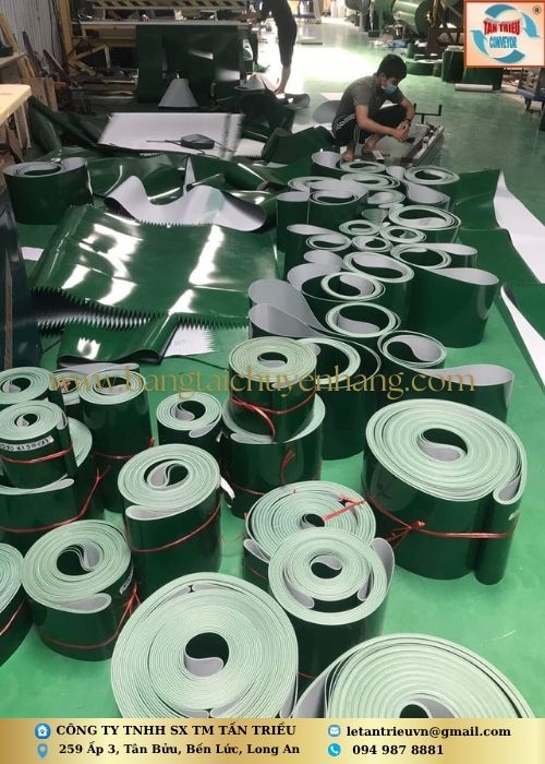 Dây băng tải PVC xanh