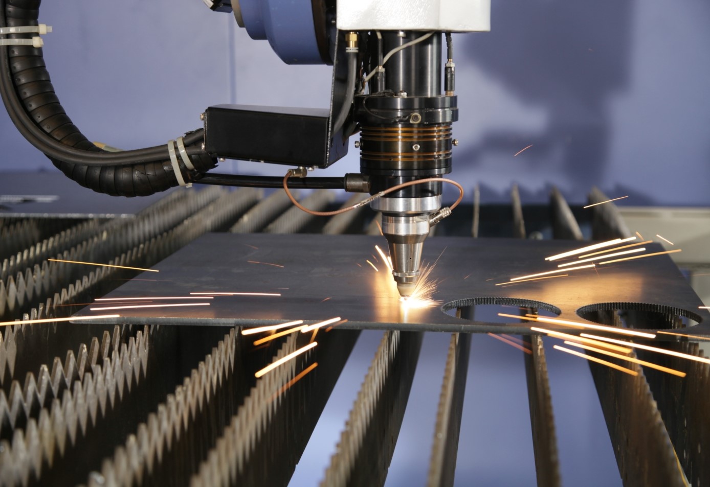 Cắt Laser CNC Kim Loại Tấm