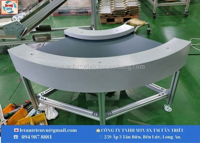 Băng Tải Góc Cong