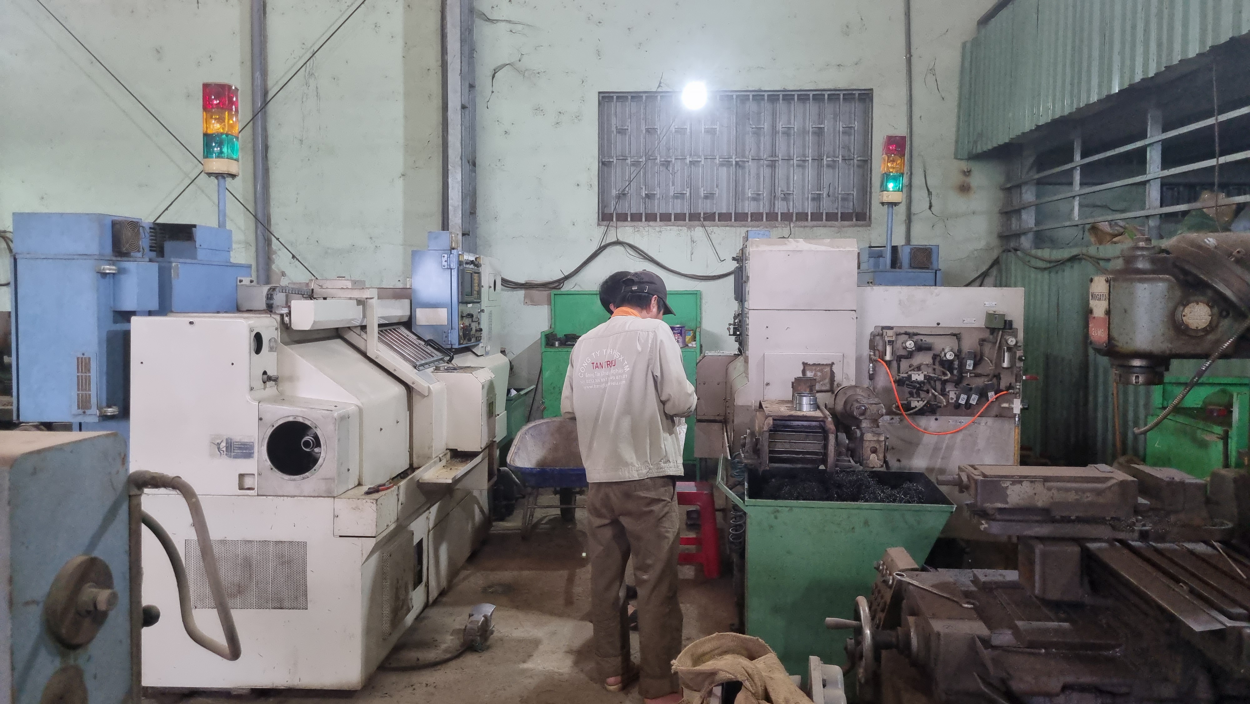 Gia Công Tiện CNC