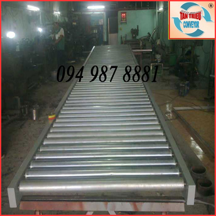 Băng tải con lăn tự do 05